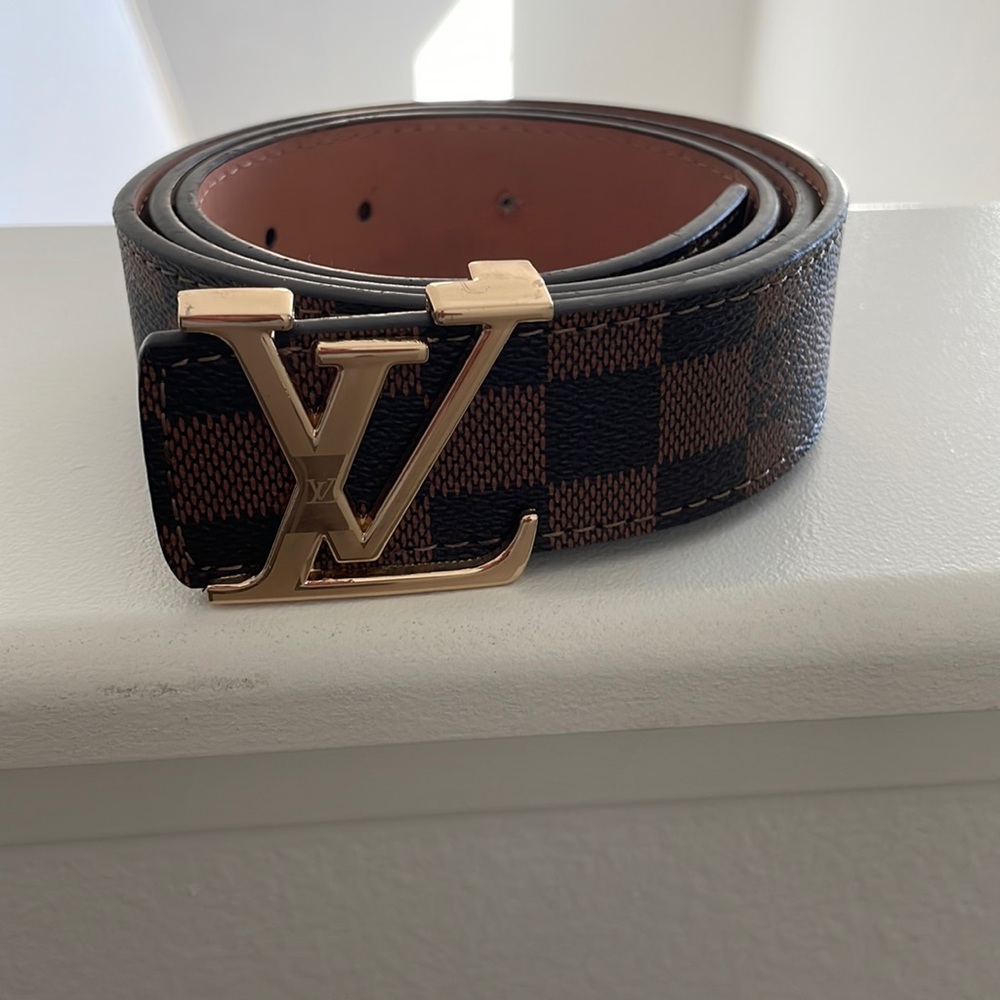 Louis Vuitton belt